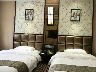 Peach Blossom River Hotel