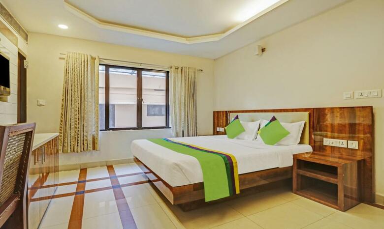 Time Square Hotel