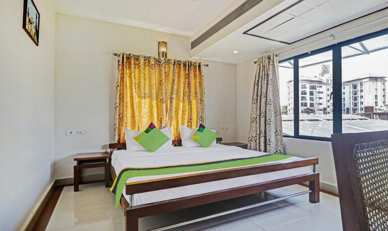 Time Square Hotel