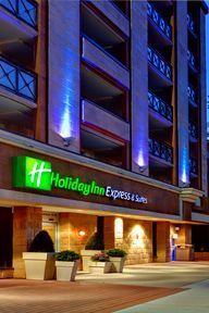 Holiday Inn Express Hotel & Suites Calgary Downtown