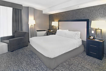 Holiday Inn Express Hotel & Suites Calgary Downtown