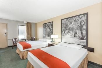 Hotel Super 8 Adel Ga