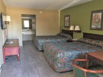 Motel Garden Inn & Suites