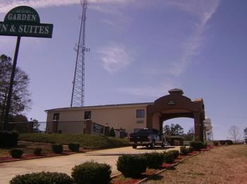Motel Garden Inn & Suites