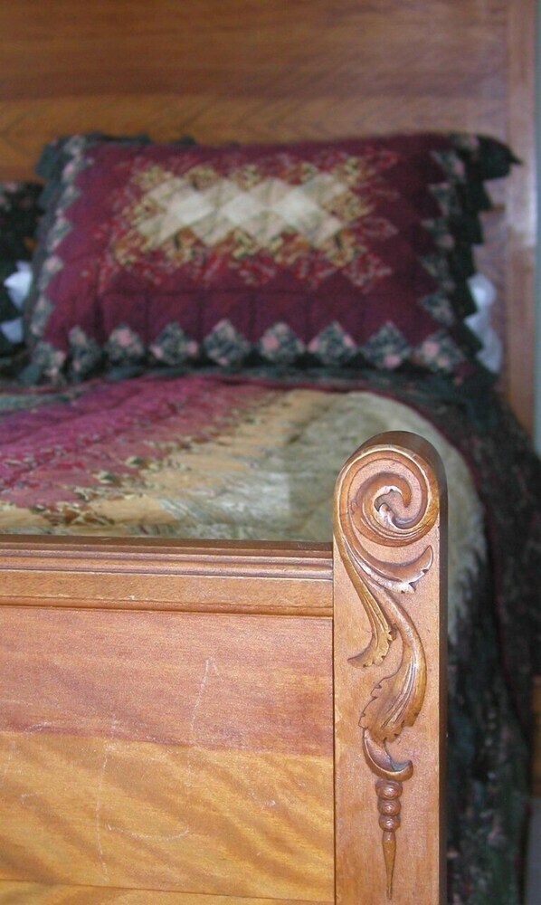 Bed & Breakfast Farmhouse Inn At Robinson Farm