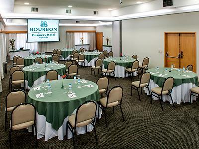 Bourbon Alphaville Business Hotel