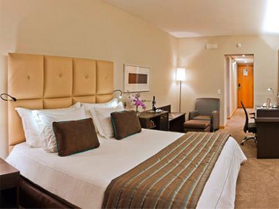 Bourbon Alphaville Business Hotel