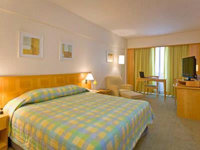 Bourbon Alphaville Business Hotel