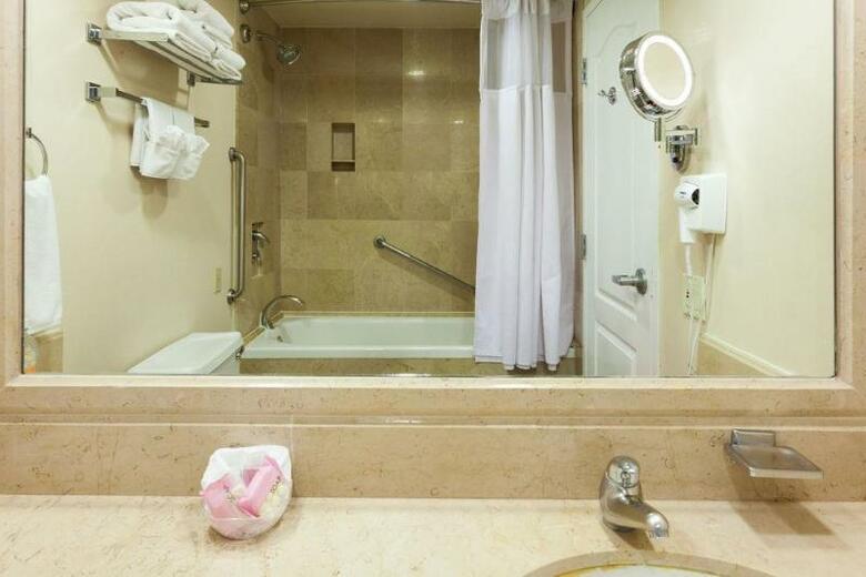 Hotel Crowne Plaza - Nuevo Laredo