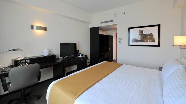 Hotel Holiday Inn Uruapan