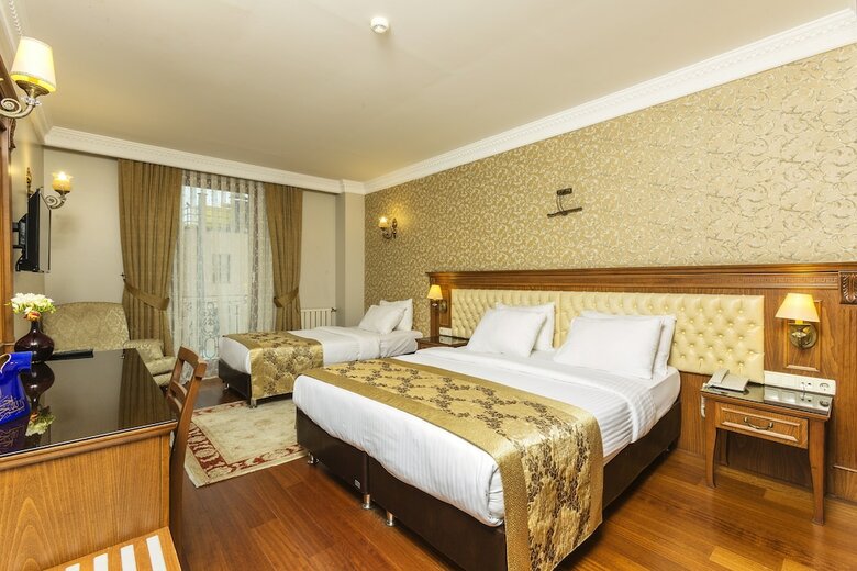 Hotel Acra