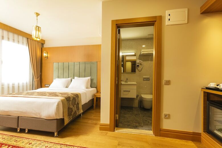 Hotel Acra