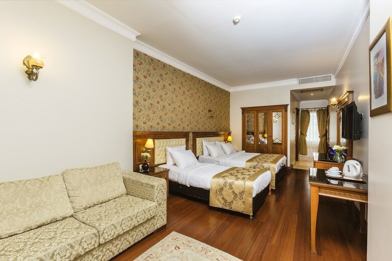 Hotel Acra