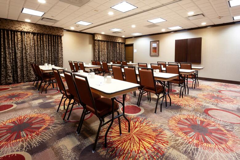 Holiday Inn Express Hotel & Suites Cheyenne