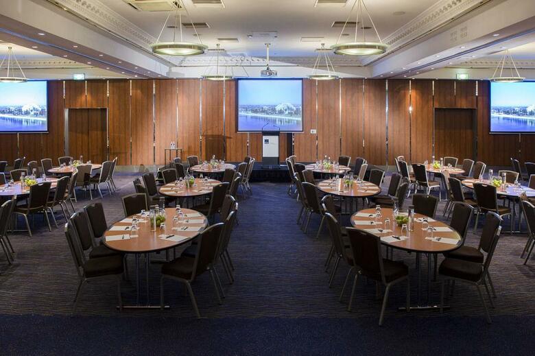Hotel Novotel Sydney Brighton Beach
