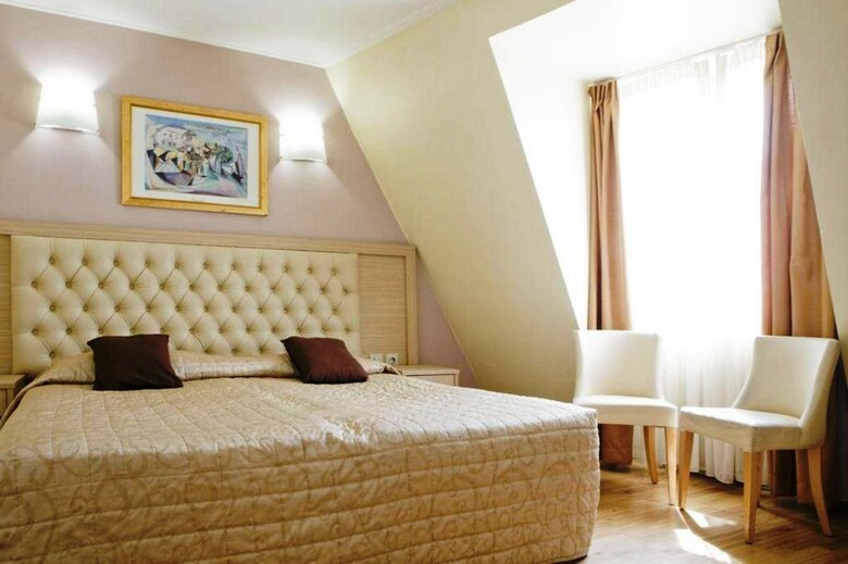 Hotel Lebron