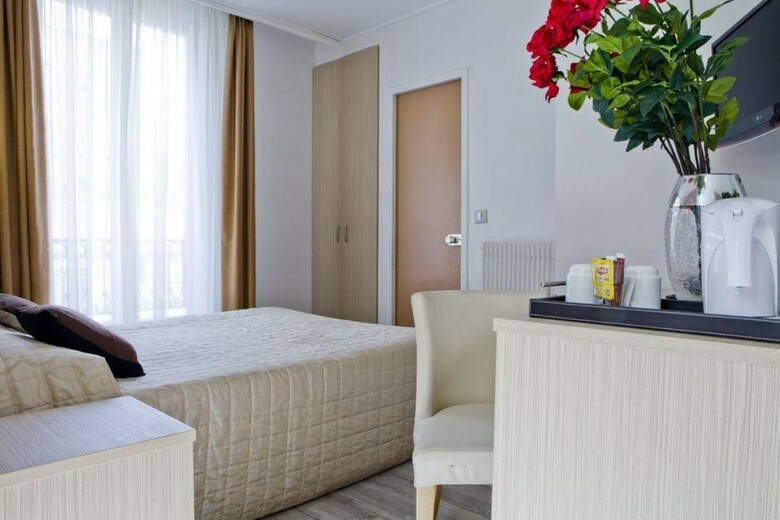 Hotel Lebron