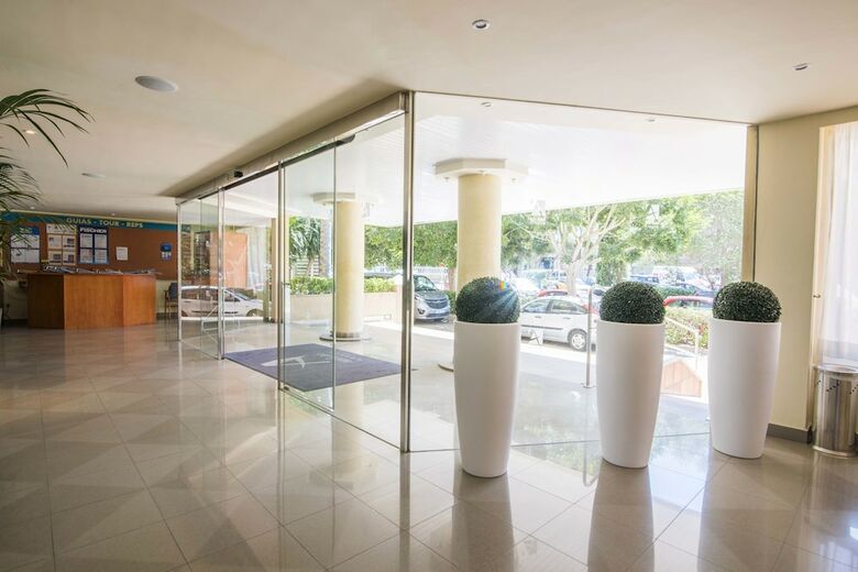 Hotel Azuline Bahamas (pmi)