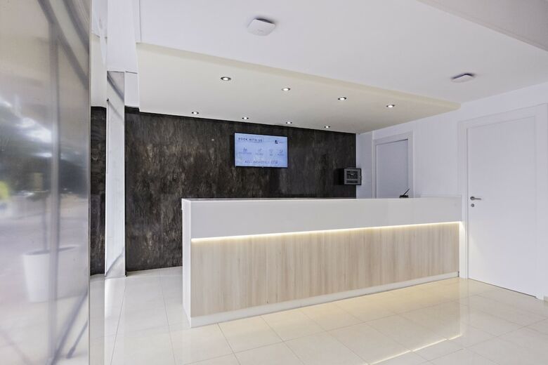 Hotel Azuline Bahamas (pmi)