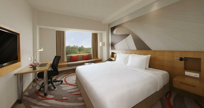Hotel Novotel Hyderabad
