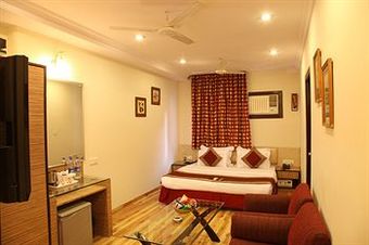 Rupam Hotel