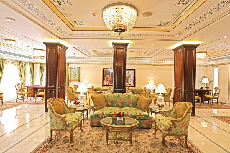 Hotel Fateh Prakash Palace