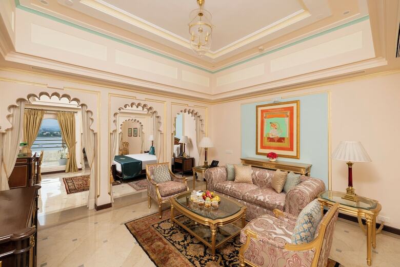 Hotel Fateh Prakash Palace