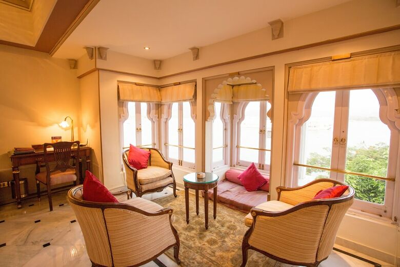 Hotel Fateh Prakash Palace