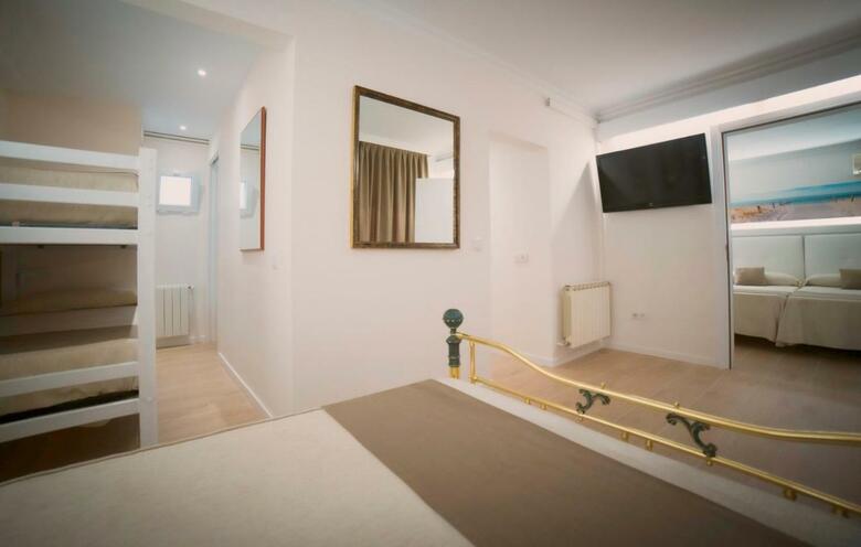 Hotel Medium Claramar