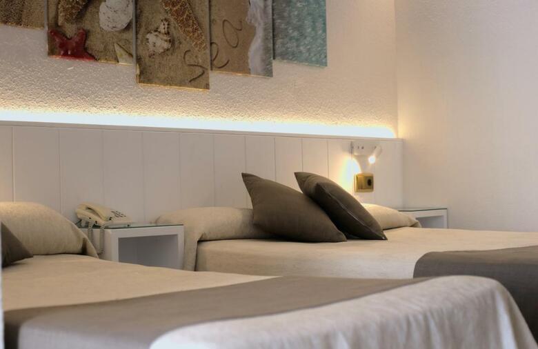 Hotel Medium Claramar