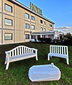 My One Hotel Ayri