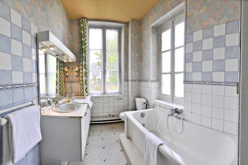 Hotel Le Grand Monarque