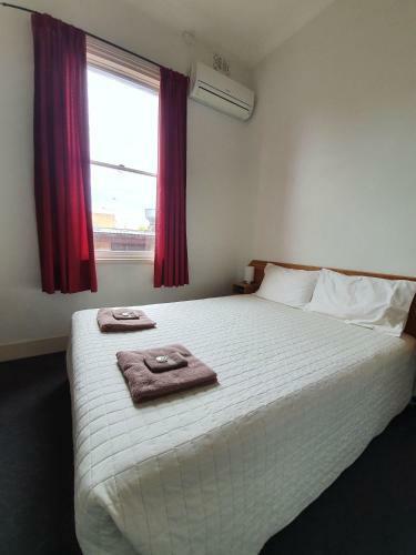 Empire Hotel Goulburn