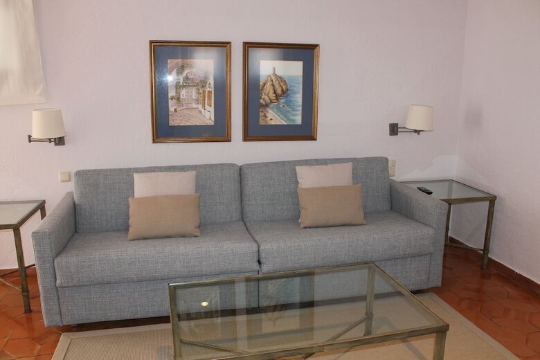 Hotel Parador De Moj�car