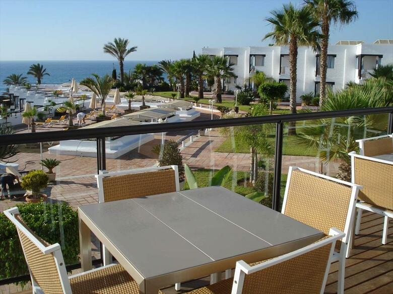 Hotel Parador De Moj�car