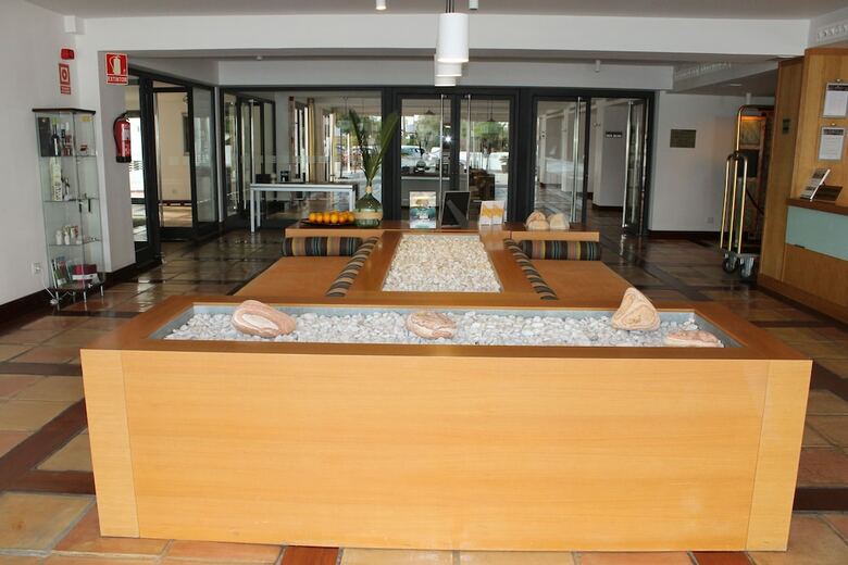 Hotel Parador De Moj�car