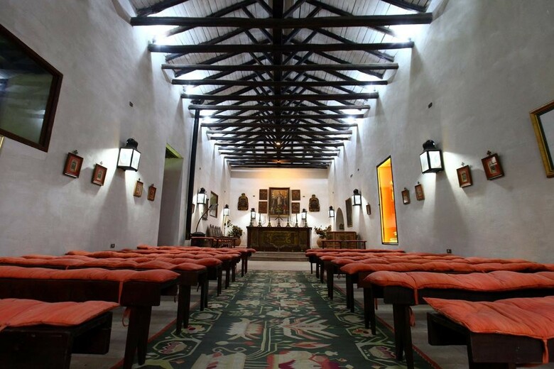 Hotel Hacienda Los Lingues