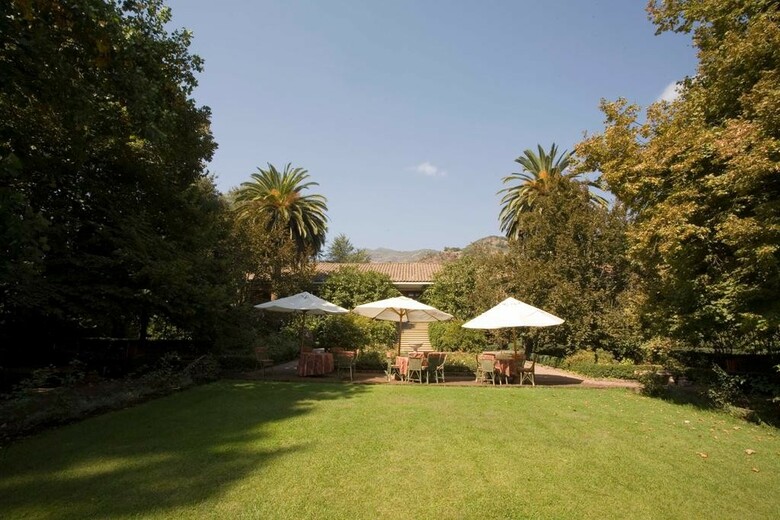 Hotel Hacienda Los Lingues