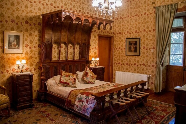 Hotel Hacienda Los Lingues