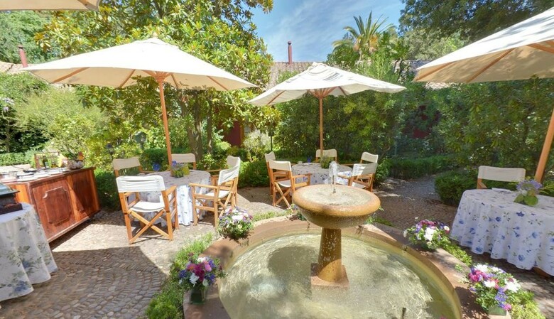 Hotel Hacienda Los Lingues