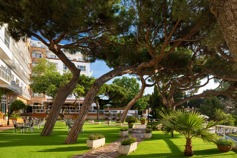Hotel H Top Caleta Palace