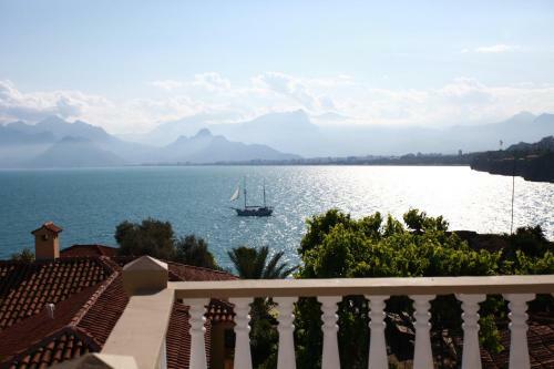 Hotel Bacchus Pension
