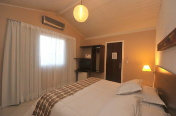 Hotel Mareia Pousada