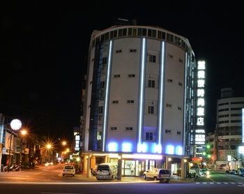 Well Live Hotel
