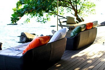 Hotel Captain Hook Resort