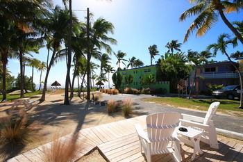Hotel Drop Anchor Resort And Marina