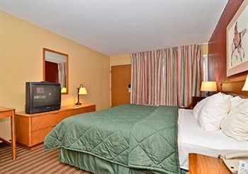 Hotel Rodeway Inn East