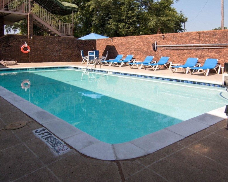 Hotel Quality Inn Magnolia