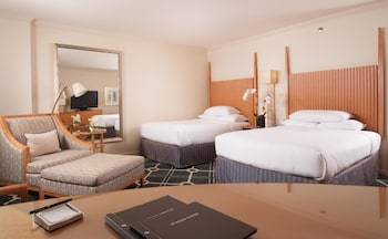 Hotel The Marquette By Hilton