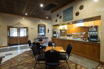 Miles City Hotel & Suites